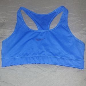 🎄3/$15 Nike Blue Sports Bra